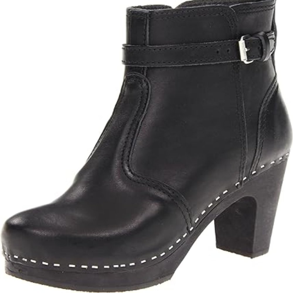 Swedish Hasbeens 465 Ankle Boots in Black/Black - Size 38/7